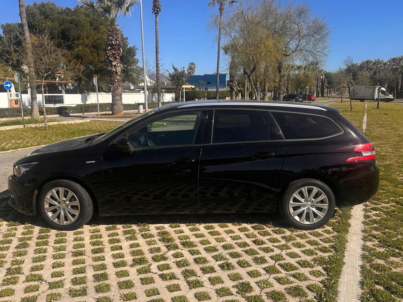PEUGEOT 308 1,6 Hdi  SW