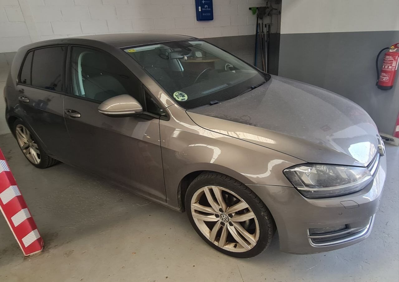 VOLKSWAGEN GOLF 2.0TDI