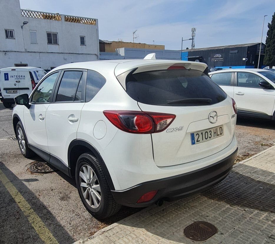 MAZDA Cx7
